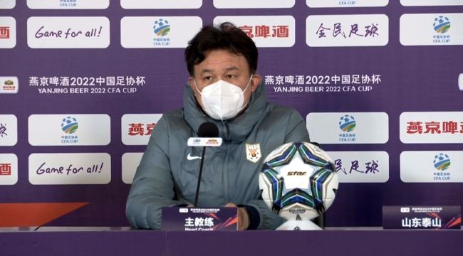 姚晨街拍霸气“炫腹” 引领孕期气质时尚潮流 2016-07-07 近日，某时尚公众号推出全新专栏“姚晨百日炫腹记”，通过街拍、视频与直播的方式，全方位展示姚晨孕期的时尚穿搭以及健康生活方式。