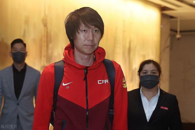 汉斯·季默音乐会纪录片定档9.20 2025-09-05 电影《汉斯·季默与朋友们：沙漠之钻音乐会》正式官宣定档9月20日。